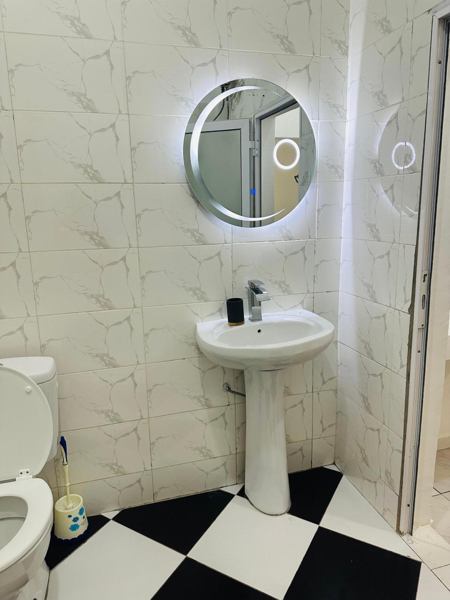 Ad Home Lomé Zewnętrze zdjęcie