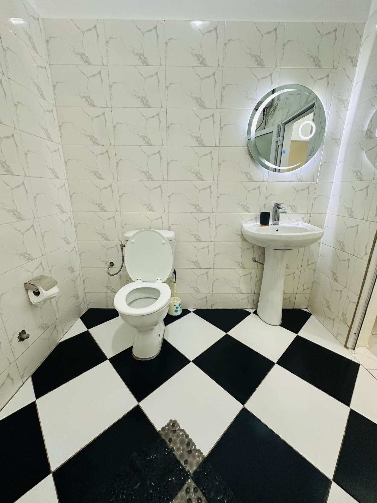 Ad Home Lomé Zewnętrze zdjęcie